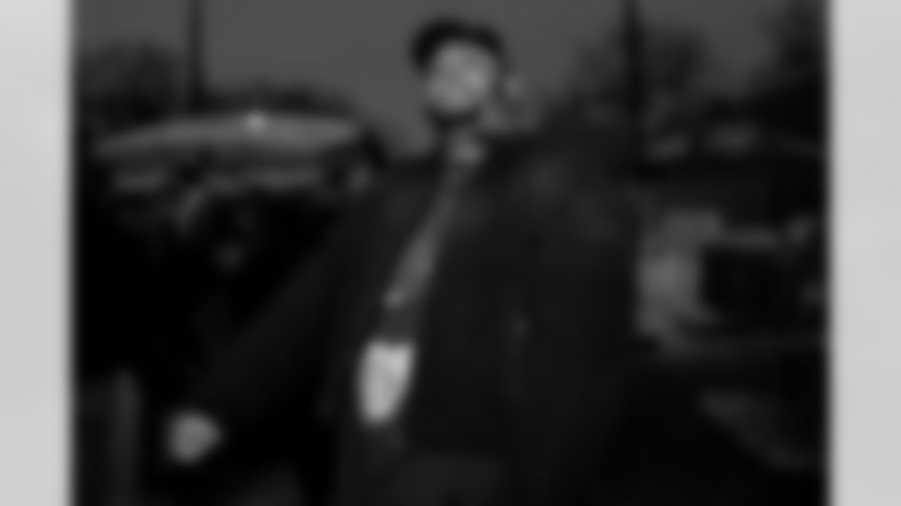 Dion's Dreamers Food Giveaway, December 09, 2025 at the Salvation Army.