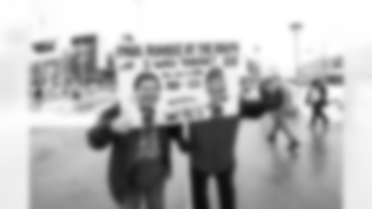 Buffalo Bills vs New York Jets, Regular Season, January 04, 2026 at Highmark Stadium.