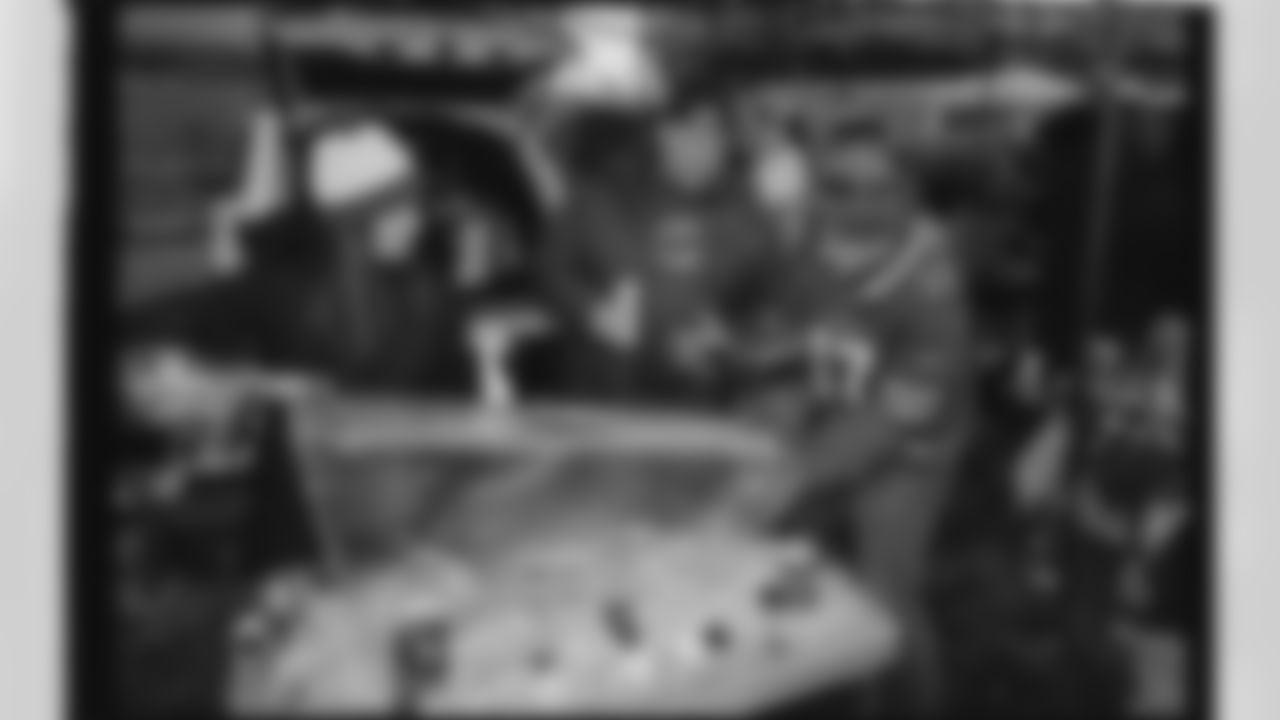 Buffalo Bills vs Tampa Bay Buccaneers, Regular Season, November 16, 2025 at Highmark Stadium.