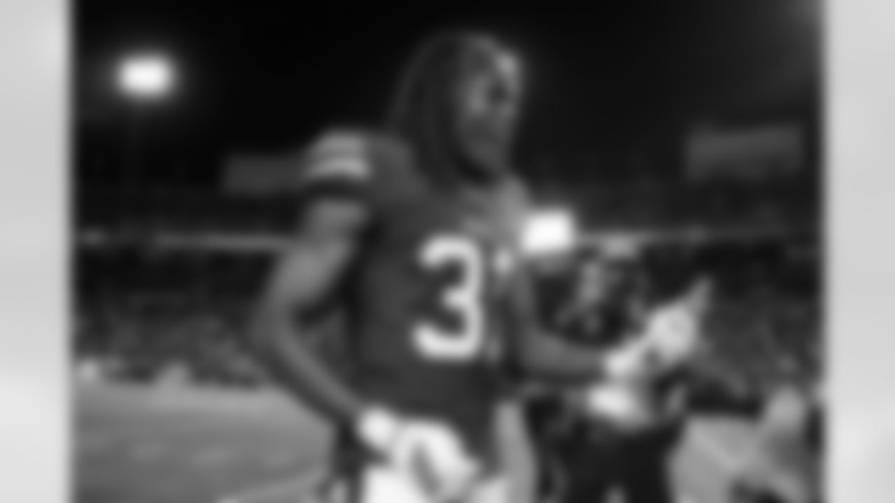 Buffalo Bills vs Kansas City Chiefs, Regular Season, November 02, 2025 at Highmark Stadium.