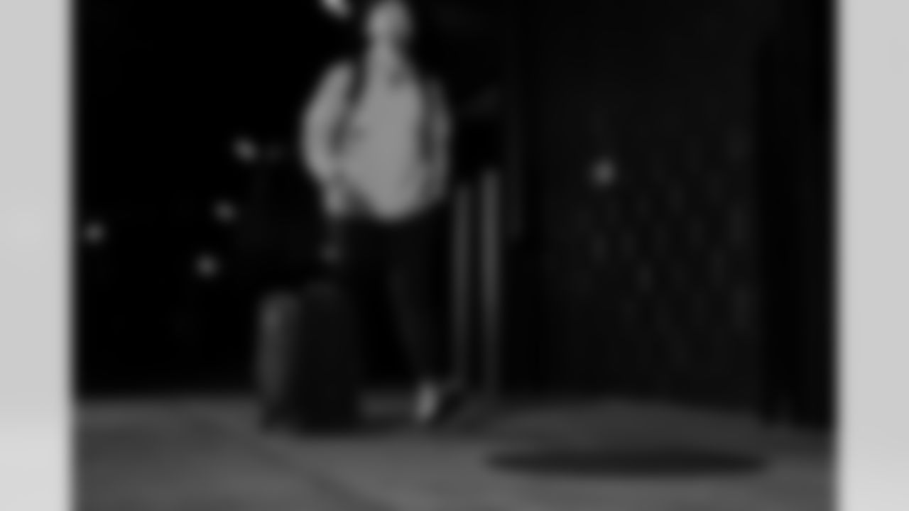 New England Patriots vs Buffalo Bills, Regular Season, December 14, 2025 at Gillette Stadium.