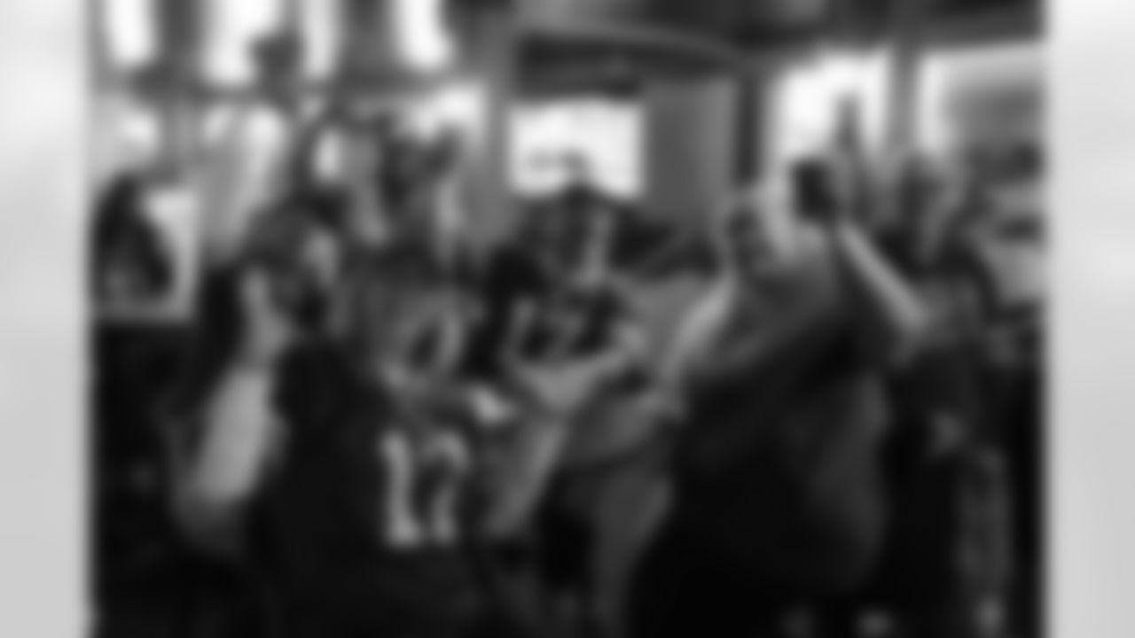 Buffalo Bills vs Jacksonville Jaguars, Wild Card Weekend, January 11, 2026 at EverBank Stadium.