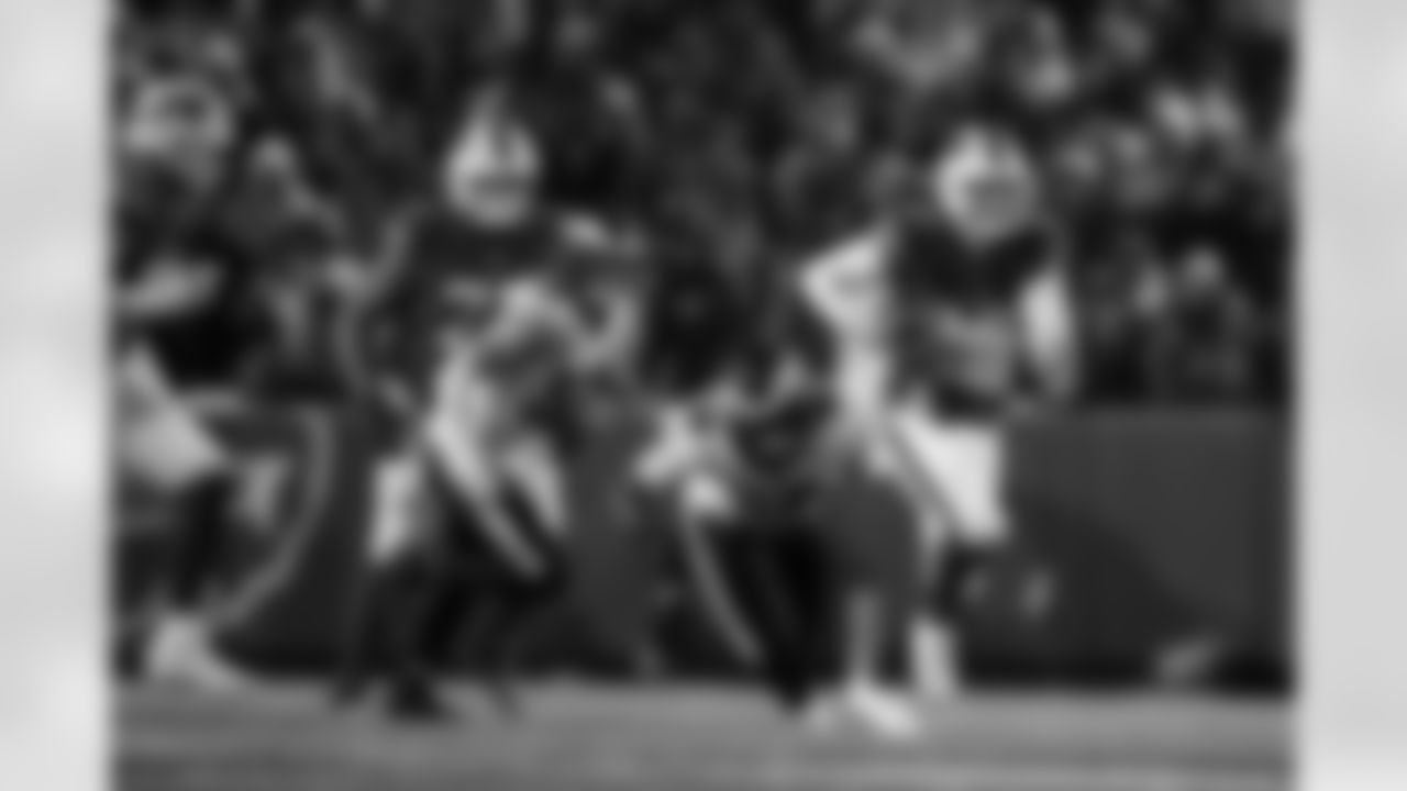 Buffalo Bills vs Philadelphia Eagles, Regular Season, December 28, 2025 at Highmark Stadium.