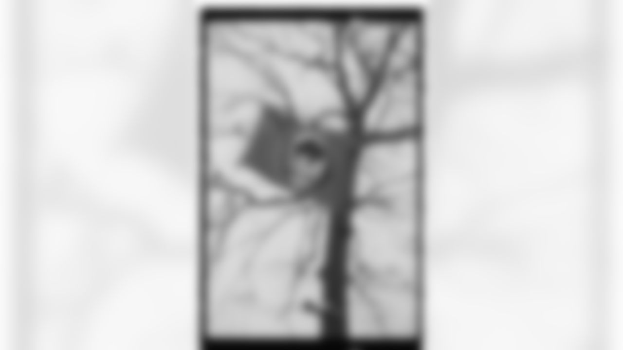 Buffalo Bills vs New York Jets, Regular Season, January 04, 2026 at Highmark Stadium.