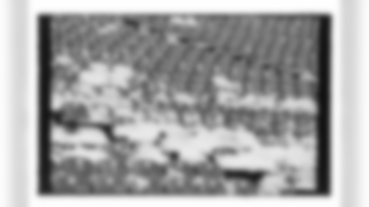 Buffalo Bills vs New York Jets, Regular Season, January 04, 2026 at Highmark Stadium.