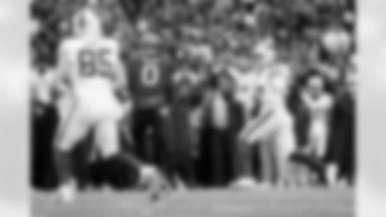 Buffalo Bills vs Tampa Bay Buccaneers, Regular Season, November 16, 2025 at Highmark Stadium.