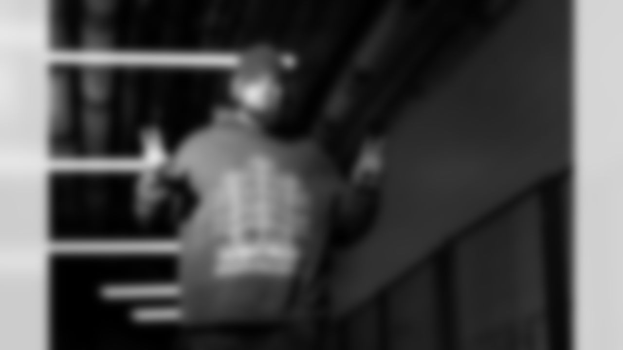 Cleveland Browns vs Buffalo Bills, Regular Season, December 21, 2025 at Huntington Bank Field.