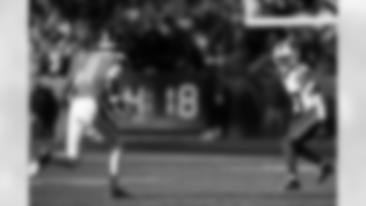 Buffalo Bills vs Denver Broncos, Divisional Game, January 17, 2026 at Empower Field at Mile High.