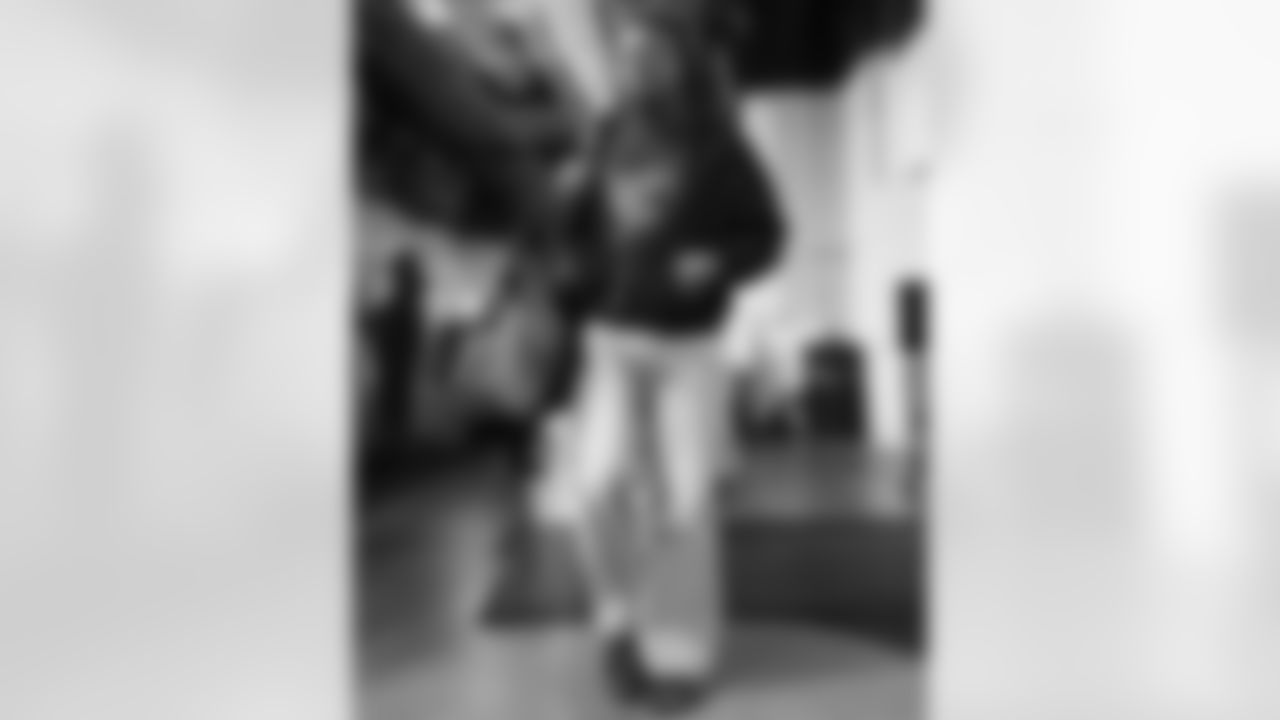 Buffalo Bills vs Denver Broncos, Divisional Game, January 17, 2026 at Empower Field at Mile High.