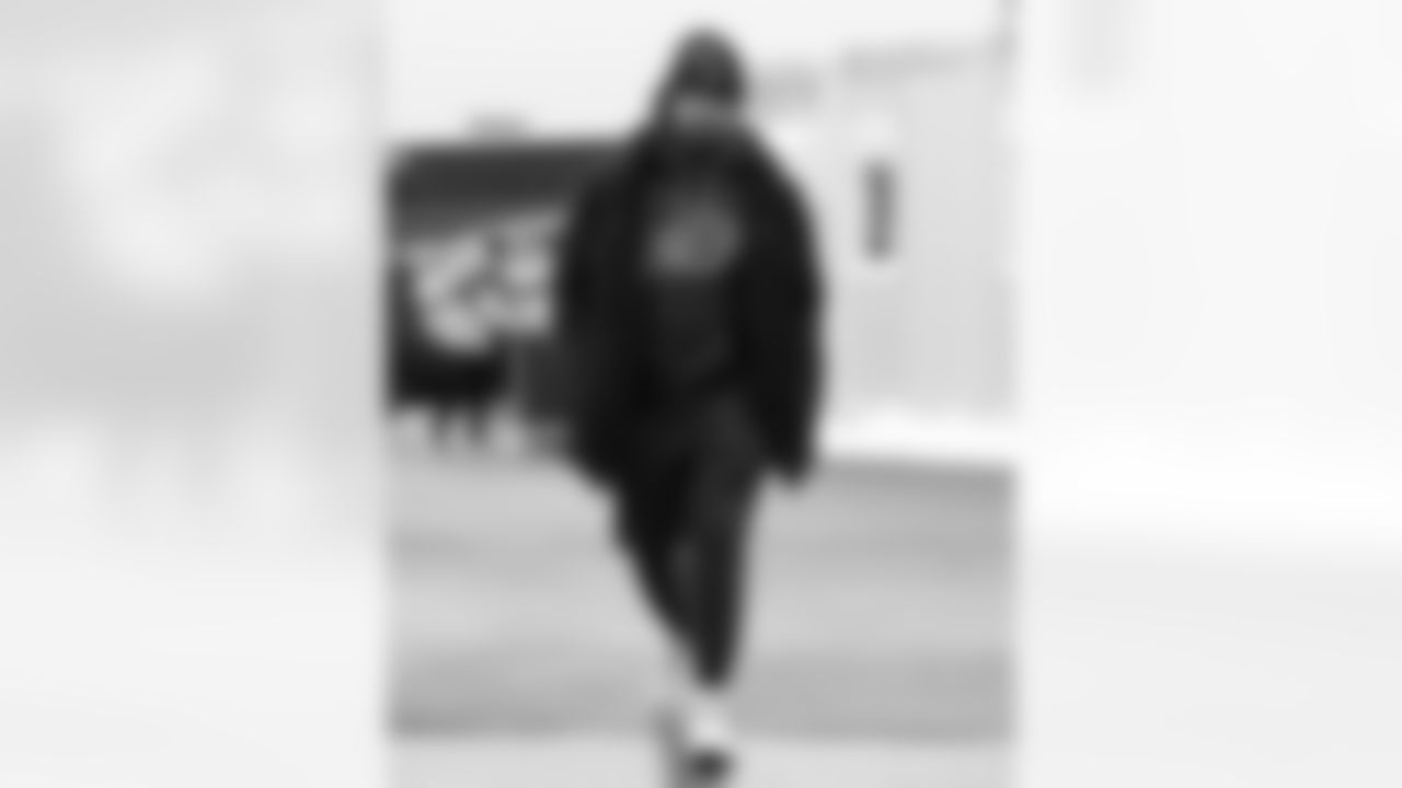 Buffalo Bills vs New York Jets, Regular Season, January 04, 2026 at Highmark Stadium.