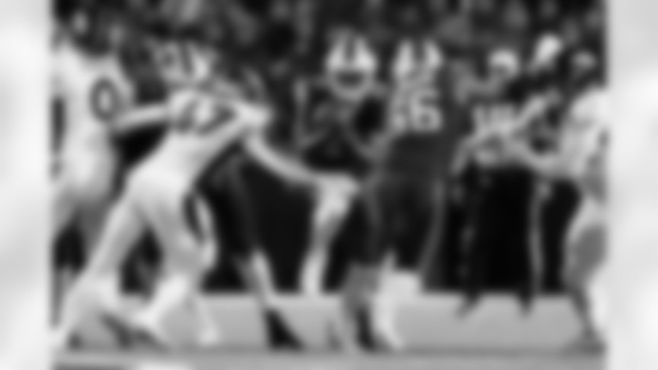 Buffalo Bills vs Denver Broncos, Regular Season, November 13, 2023 at Highmark Stadium.