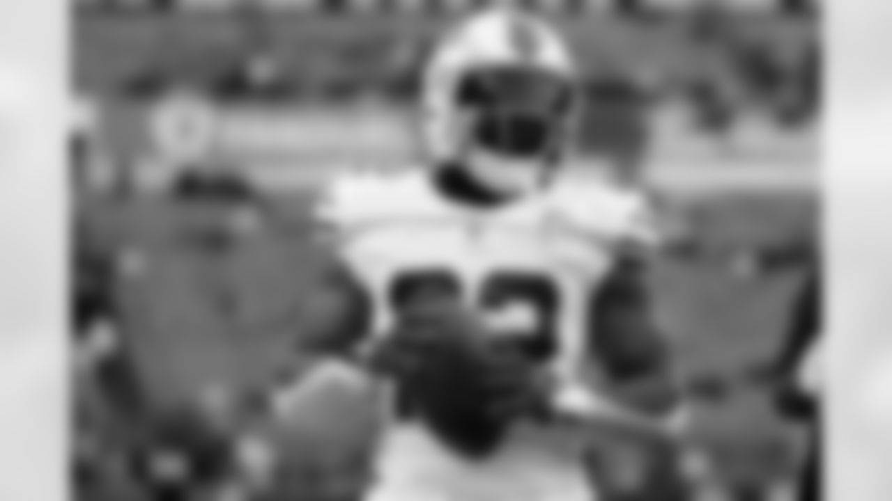 Buffalo Bills vs Tampa Bay Buccaneers, Regular Season, November 16, 2025 at Highmark Stadium.