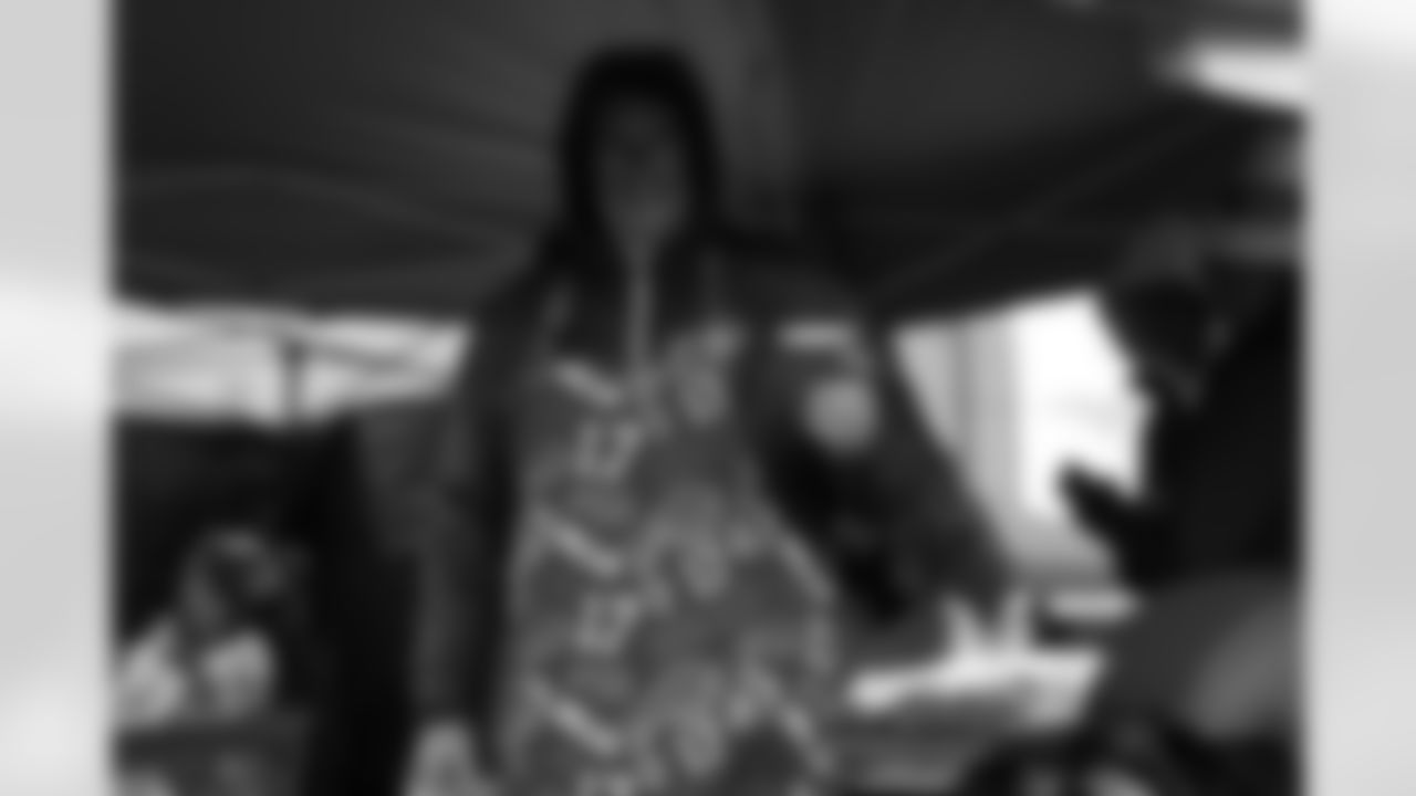 Buffalo Bills vs Tampa Bay Buccaneers, Regular Season, November 16, 2025 at Highmark Stadium.