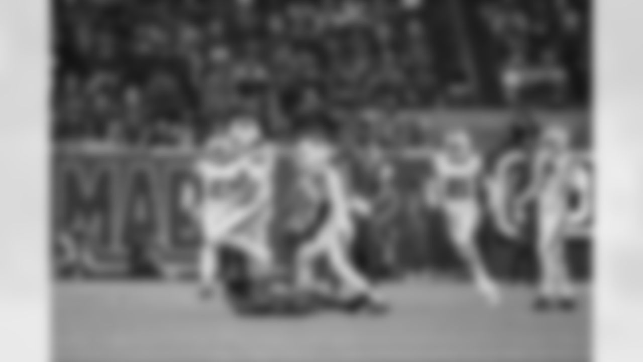 Houston Texans vs Buffalo Bills, Regular Season, November 20, 2025 at NRG Stadium.