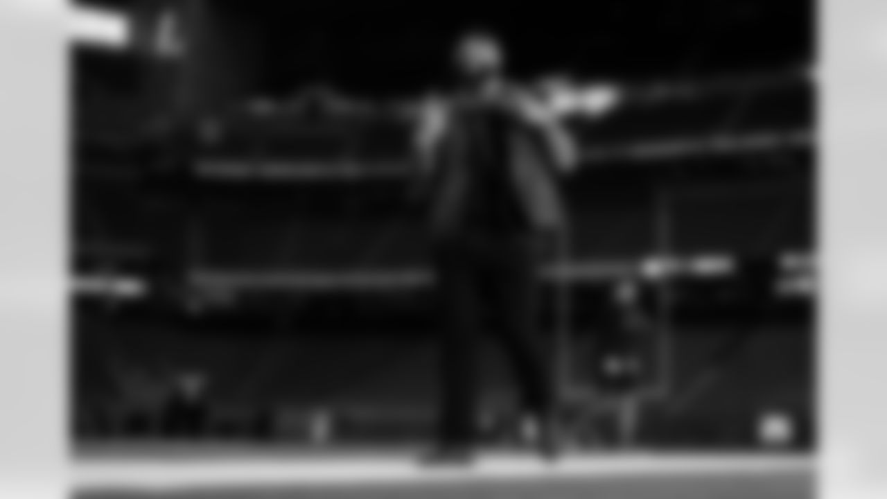 Houston Texans vs Buffalo Bills, Regular Season, November 20, 2025 at NRG Stadium.