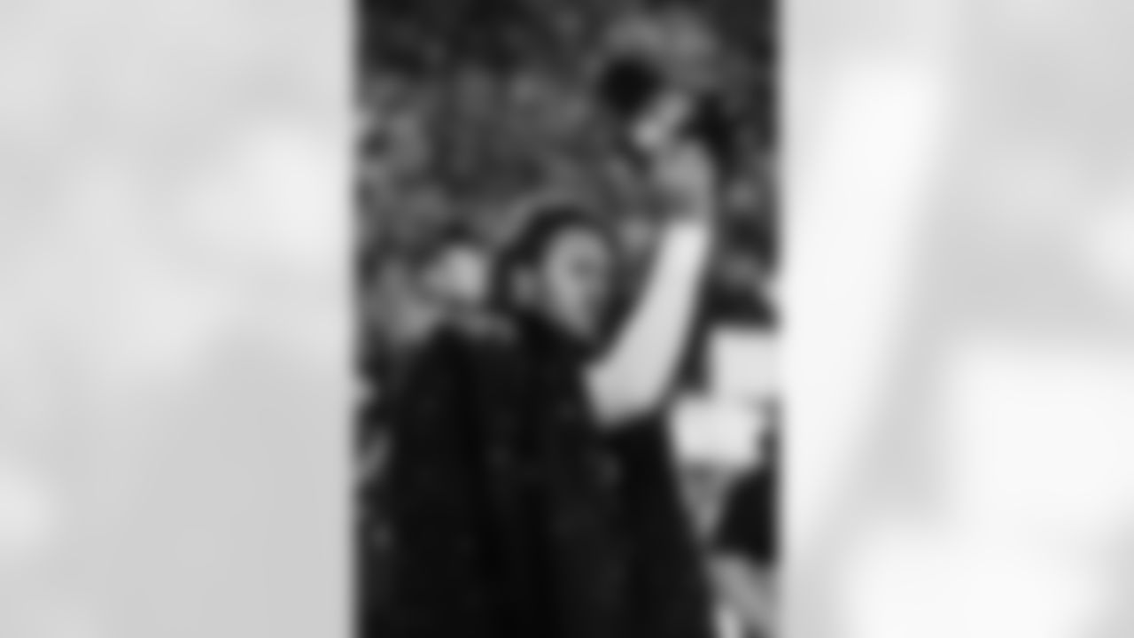 Buffalo Bills vs San Francisco 49ers, Regular Season, December 01, 2024 at Highmark Stadium.