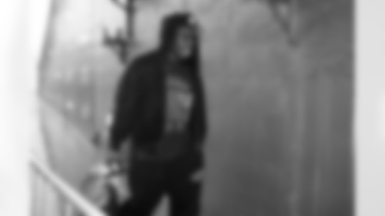 Buffalo Bills vs Philadelphia Eagles, Regular Season, December 28, 2025 at Highmark Stadium.