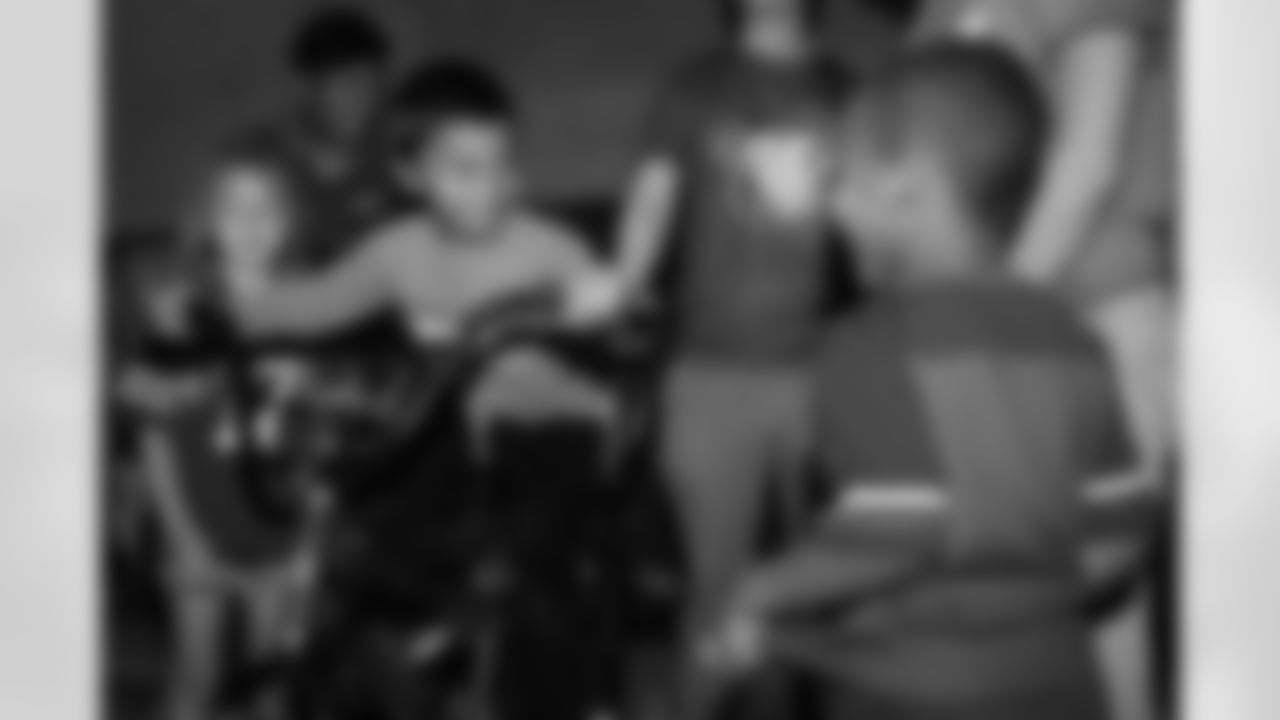 Huddle for Hunger Community Visit, October 16, 2025 at Arthur O. Eve, Buffalo Public School #61.