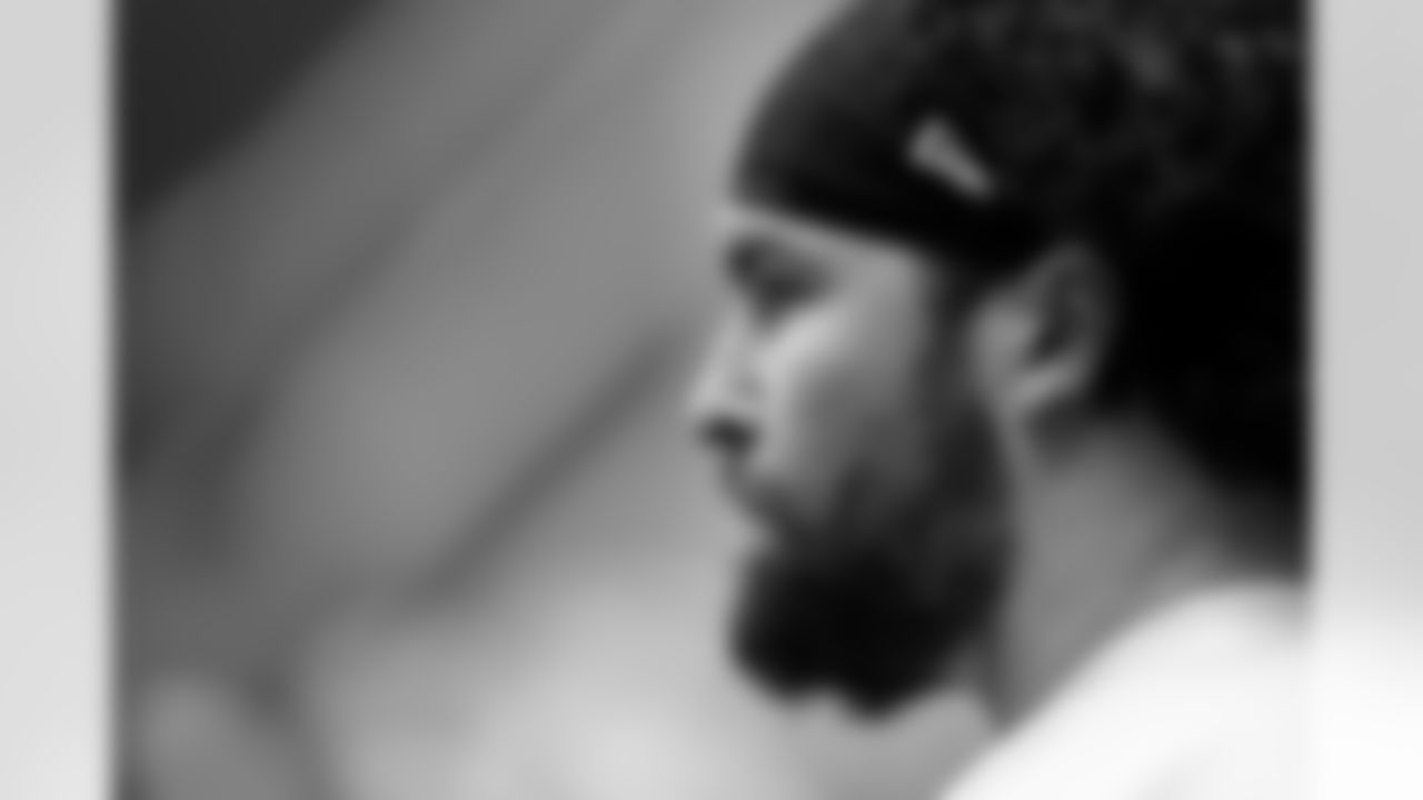 Dawson Knox (88). Buffalo Bills Week 13 Practice, November 28, 2025 at Buffalo Bills Training Center.