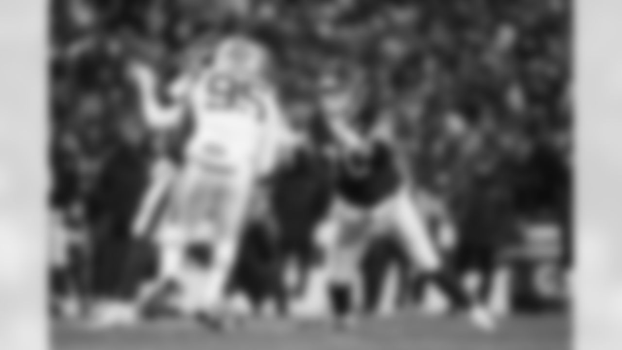 Buffalo Bills vs New York Jets, Regular Season, January 04, 2026 at Highmark Stadium.