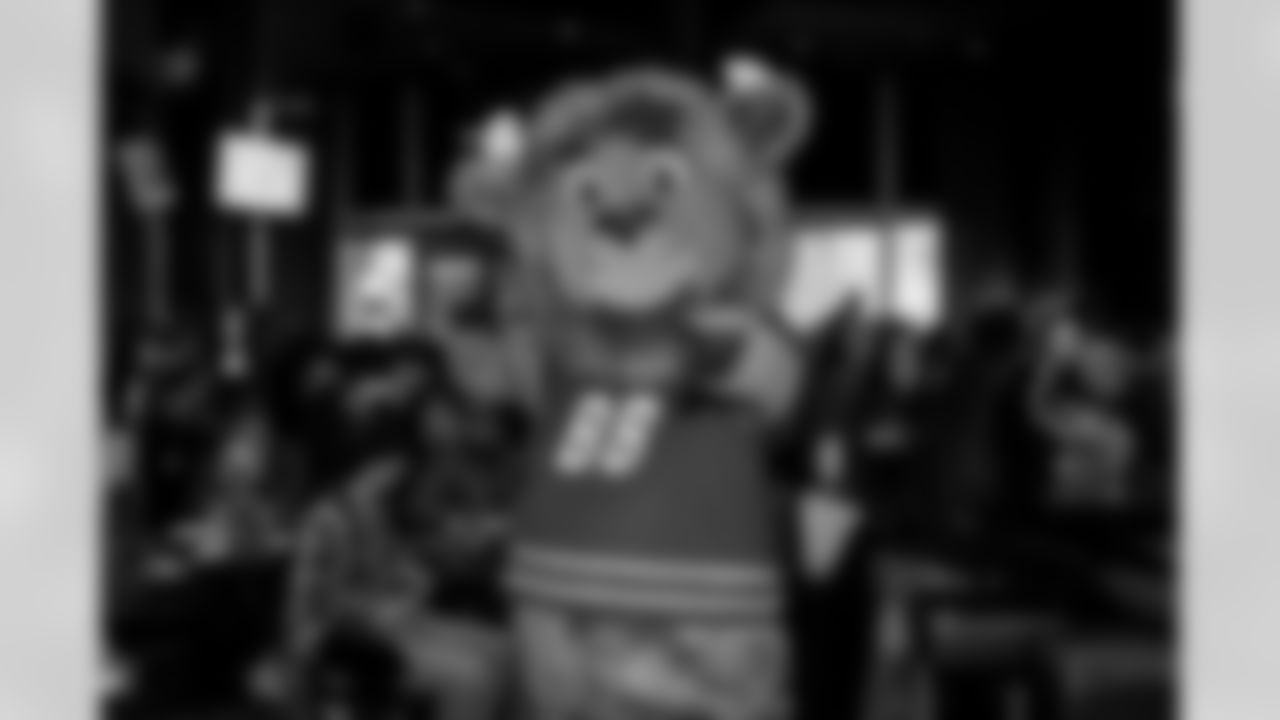 Bills v Chiefs Ontario Watch Party, November 02, 2025 at Real Sports Bar & Grill.