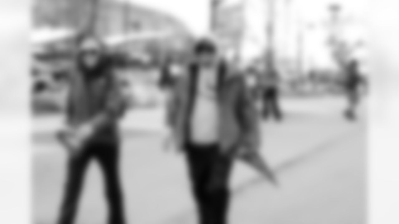 Buffalo Bills vs Tampa Bay Buccaneers, Regular Season, November 16, 2025 at Highmark Stadium.