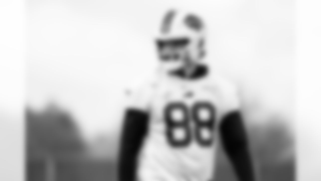 Dawson Knox (88). Buffalo Bills Week 8 Practice, October 24, 2025 at Buffalo Bills Training Center.