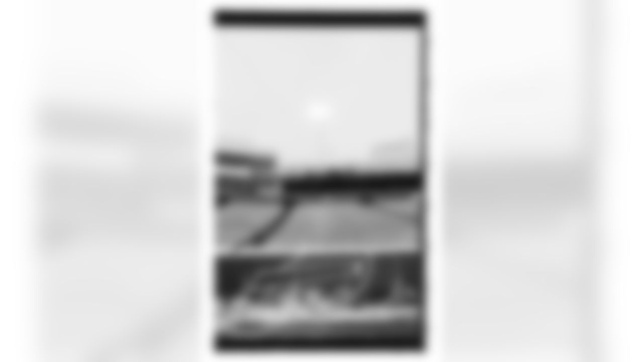 Buffalo Bills vs New York Jets, Regular Season, January 04, 2026 at Highmark Stadium.