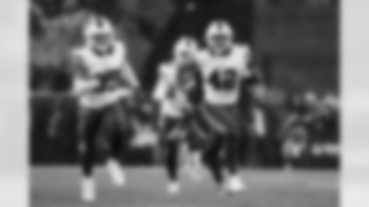 New England Patriots vs Buffalo Bills, Regular Season, December 14, 2025 at Gillette Stadium.