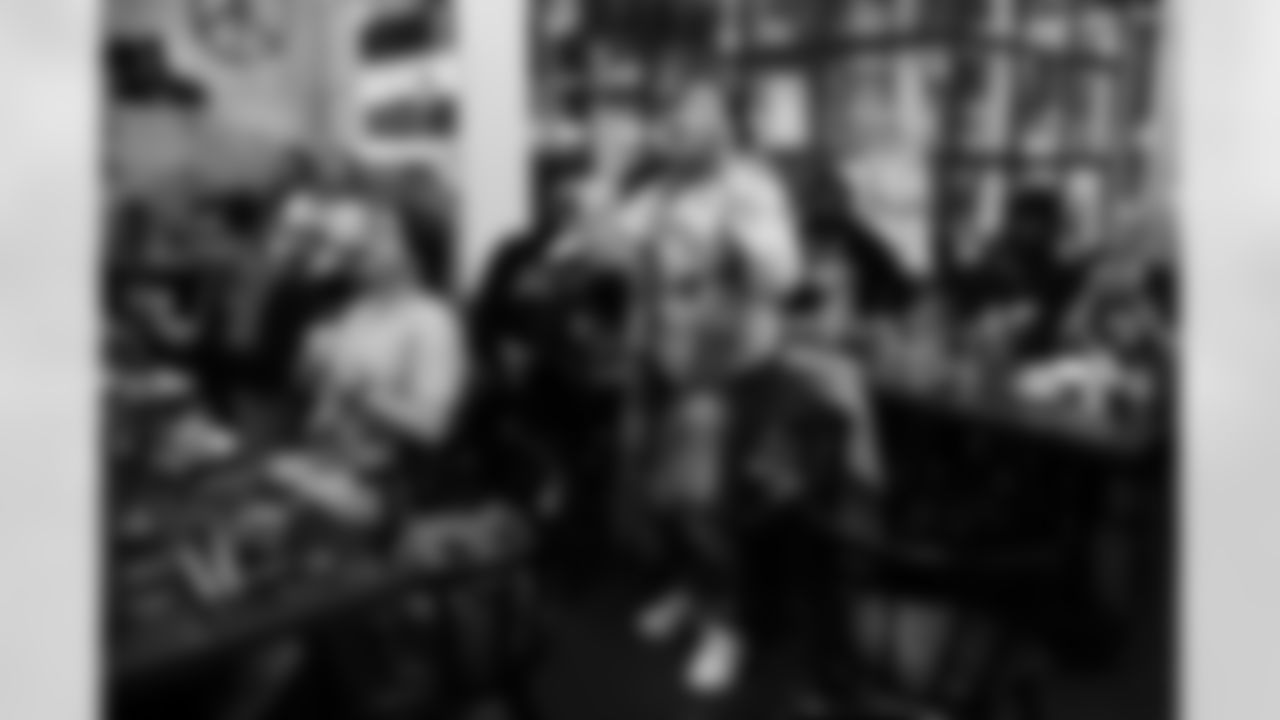 Bills v Chiefs Montreal Watch Party, November 02, 2025 at La Belle et La Boeuf.