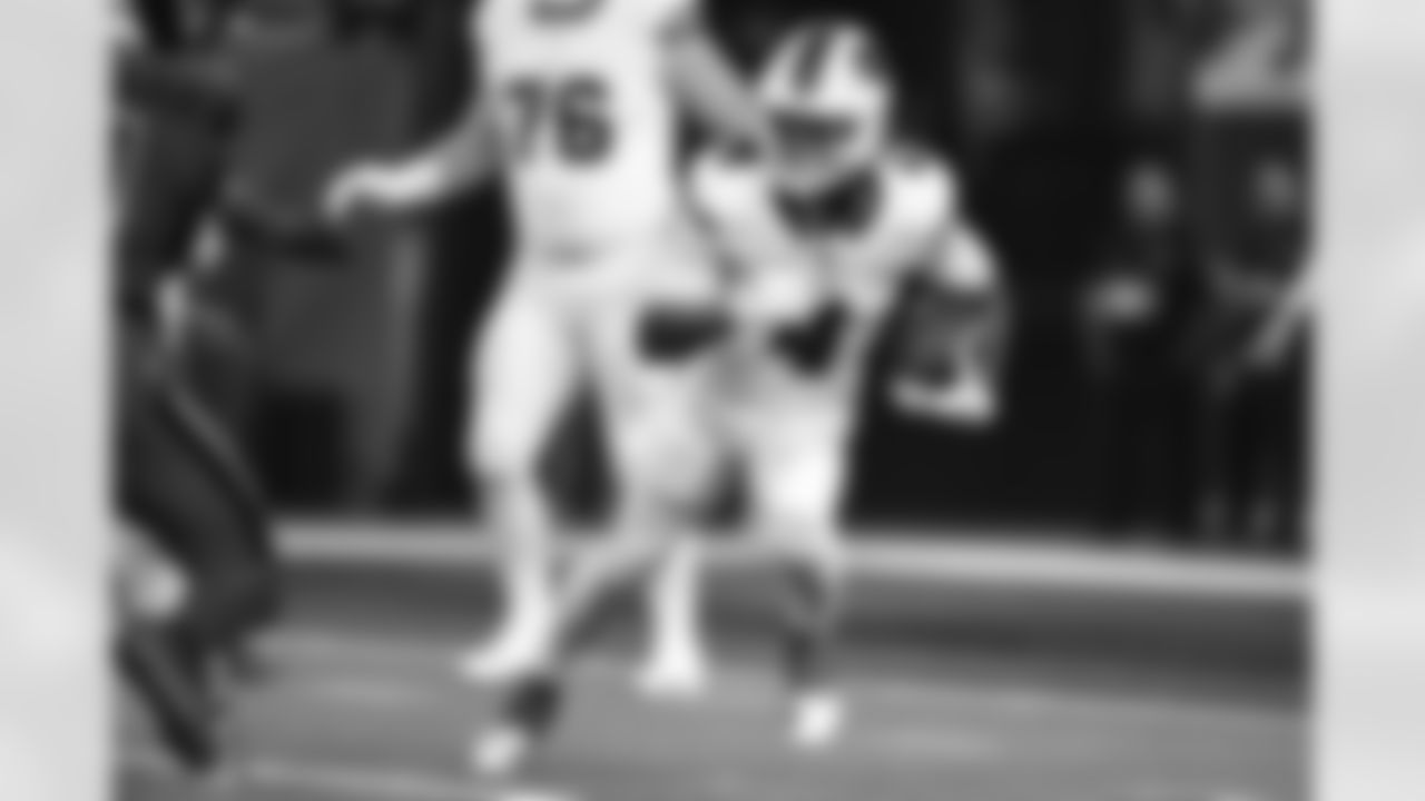 Houston Texans vs Buffalo Bills, Regular Season, November 20, 2025 at NRG Stadium.