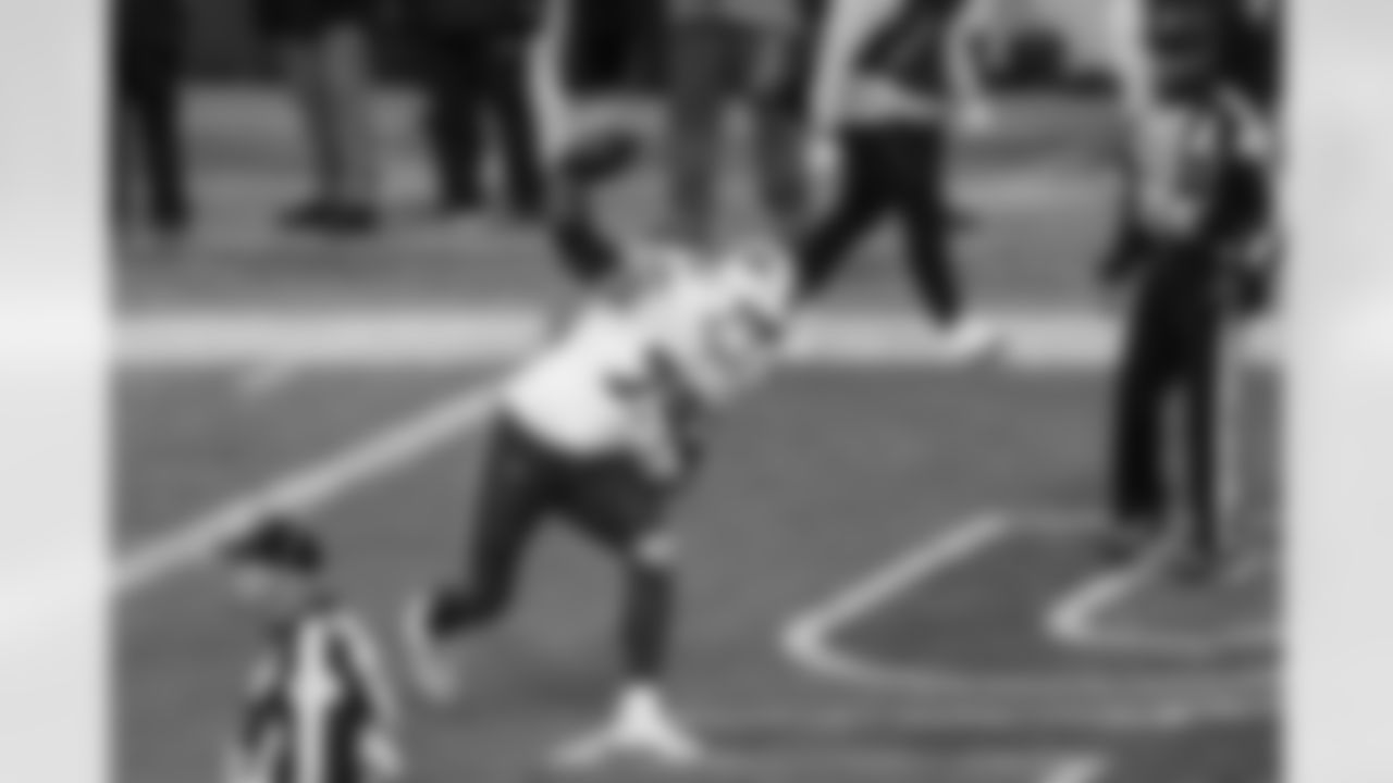 Buffalo Bills vs Denver Broncos, Divisional Game, January 17, 2026 at Empower Field at Mile High.