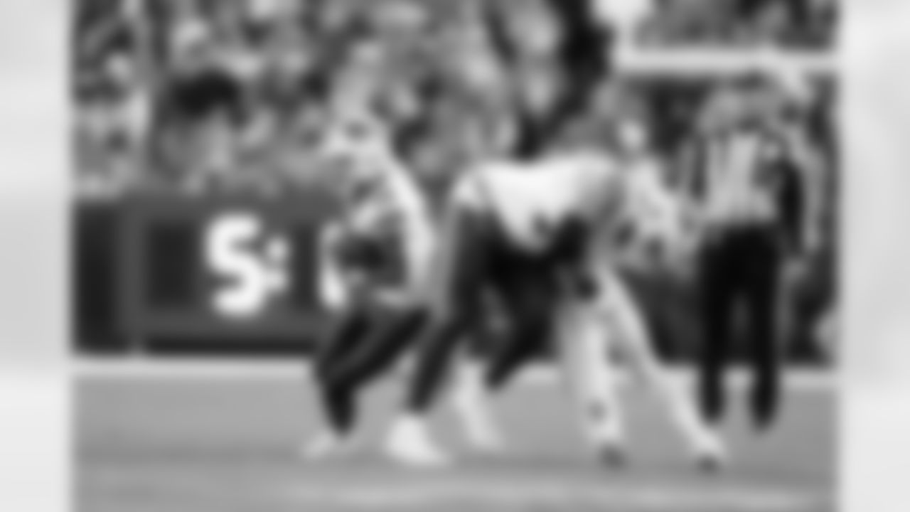 Buffalo Bills vs Denver Broncos, Divisional Game, January 17, 2026 at Empower Field at Mile High.