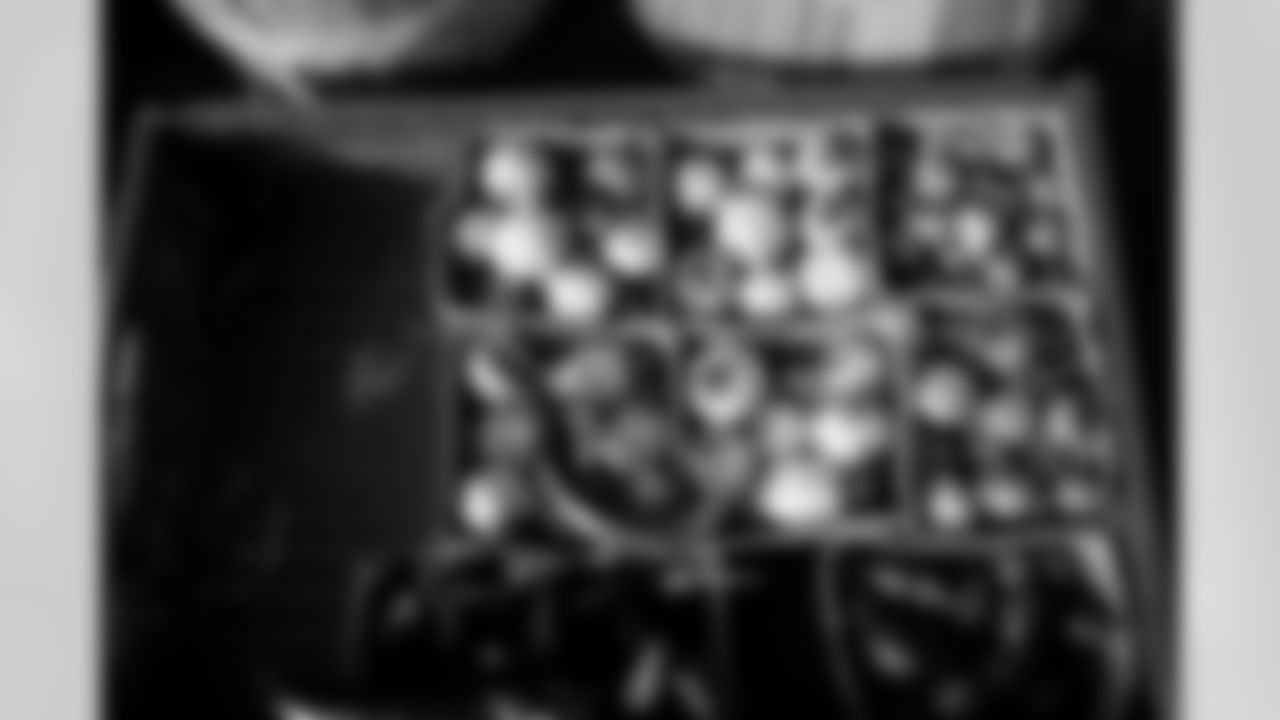 Free Mobile Food Markets, November 01, 2025 at #94 West Hertel Academy.