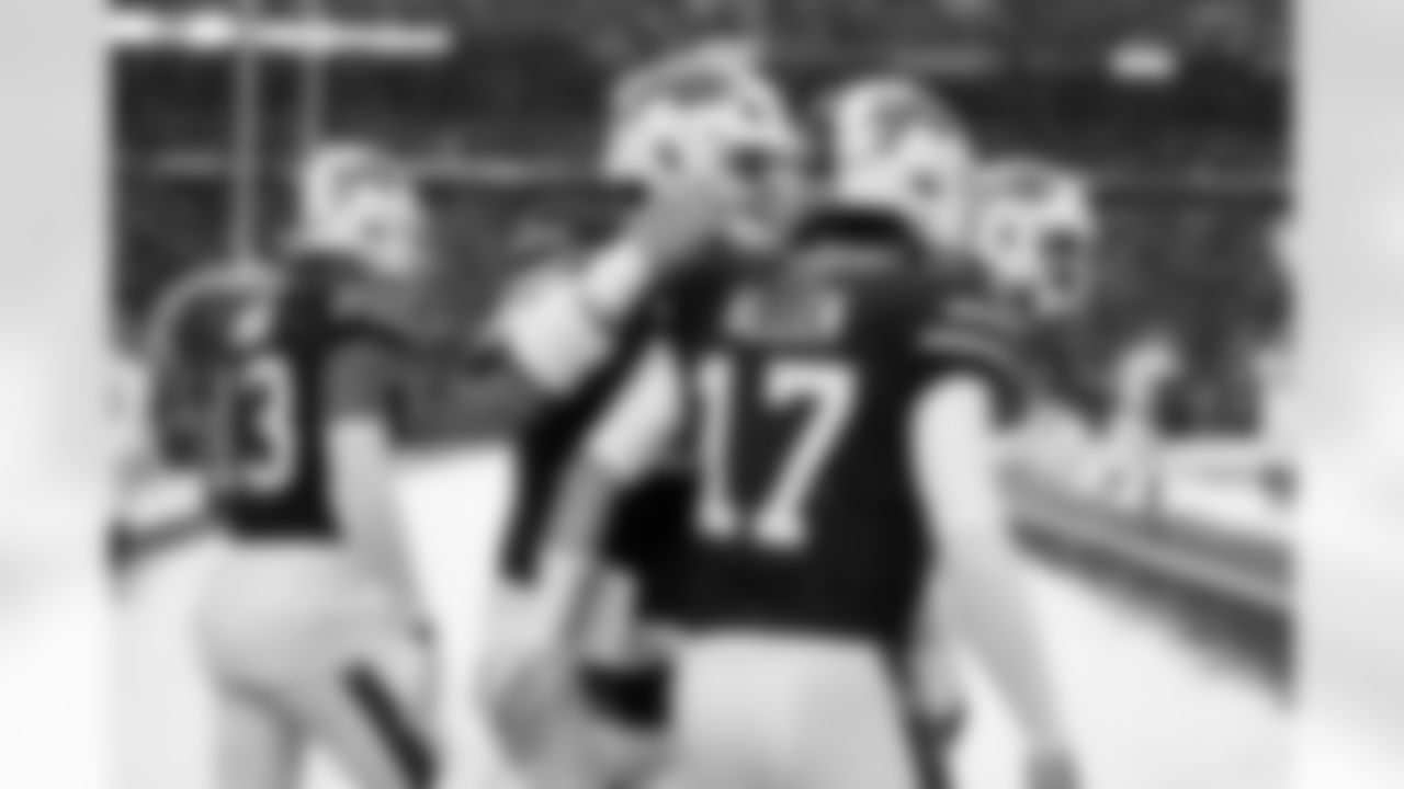 Buffalo Bills vs Cincinnati Bengals, Regular Season, December 07, 2025 at Highmark Stadium.