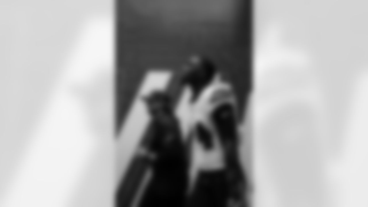 Buffalo Bills vs Jacksonville Jaguars, Wild Card Weekend, January 11, 2026 at EverBank Stadium.