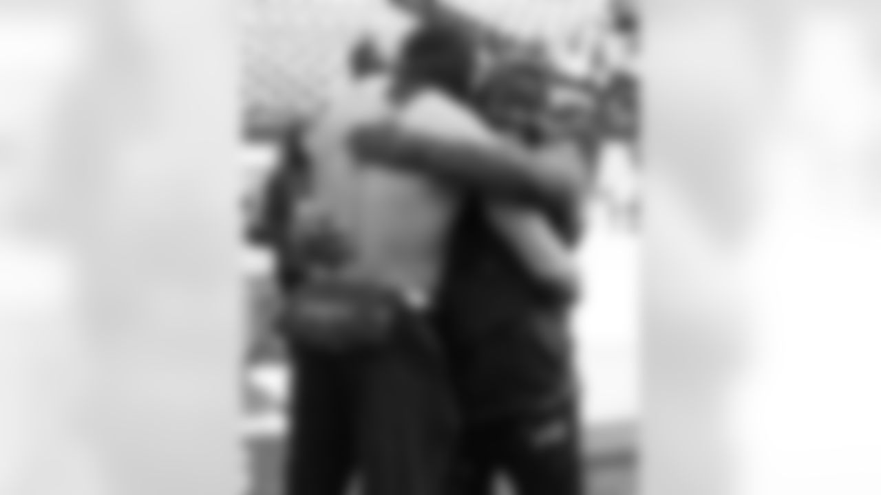 New England Patriots vs Buffalo Bills, Regular Season, December 14, 2025 at Gillette Stadium.