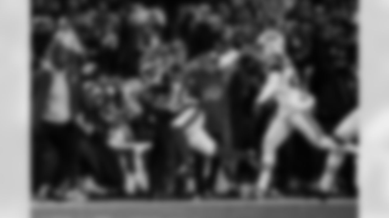 Buffalo Bills vs New York Jets, Regular Season, January 04, 2026 at Highmark Stadium.