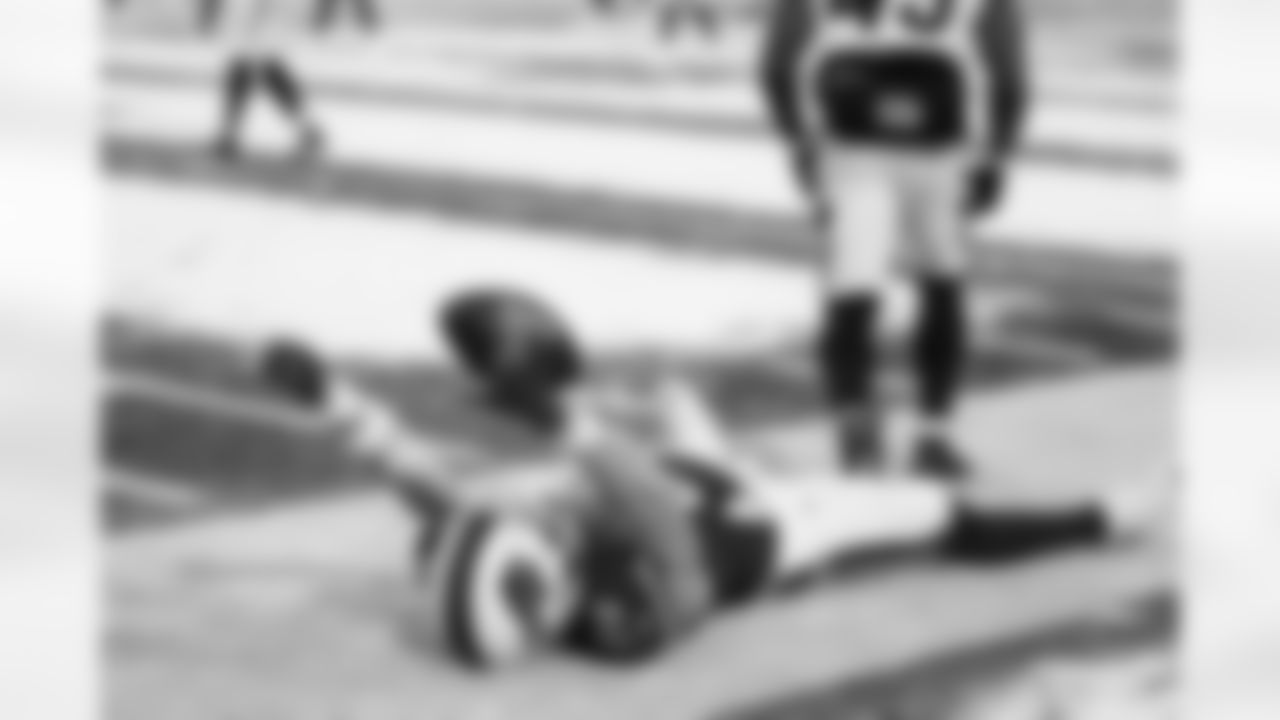 Buffalo Bills vs Cincinnati Bengals, Regular Season, December 07, 2025 at Highmark Stadium.