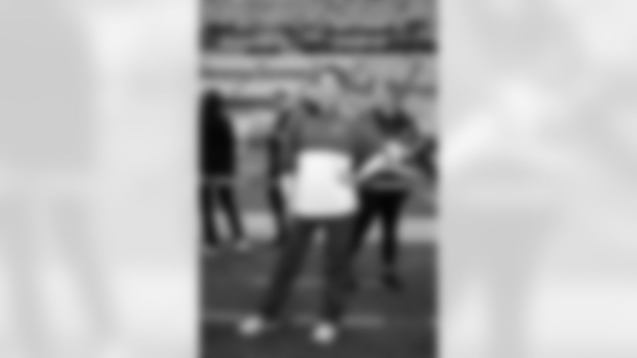 Buffalo Bills vs Jacksonville Jaguars, Wild Card Weekend, January 11, 2026 at EverBank Stadium.