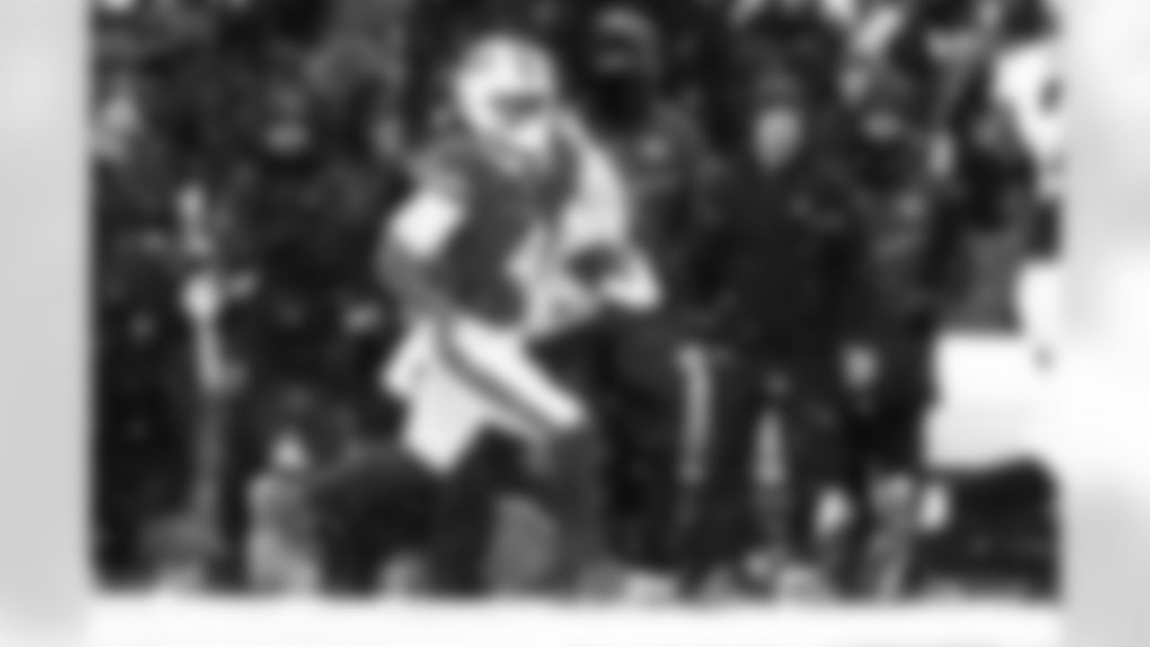 Buffalo Bills vs Cincinnati Bengals, Regular Season, December 07, 2025 at Highmark Stadium.