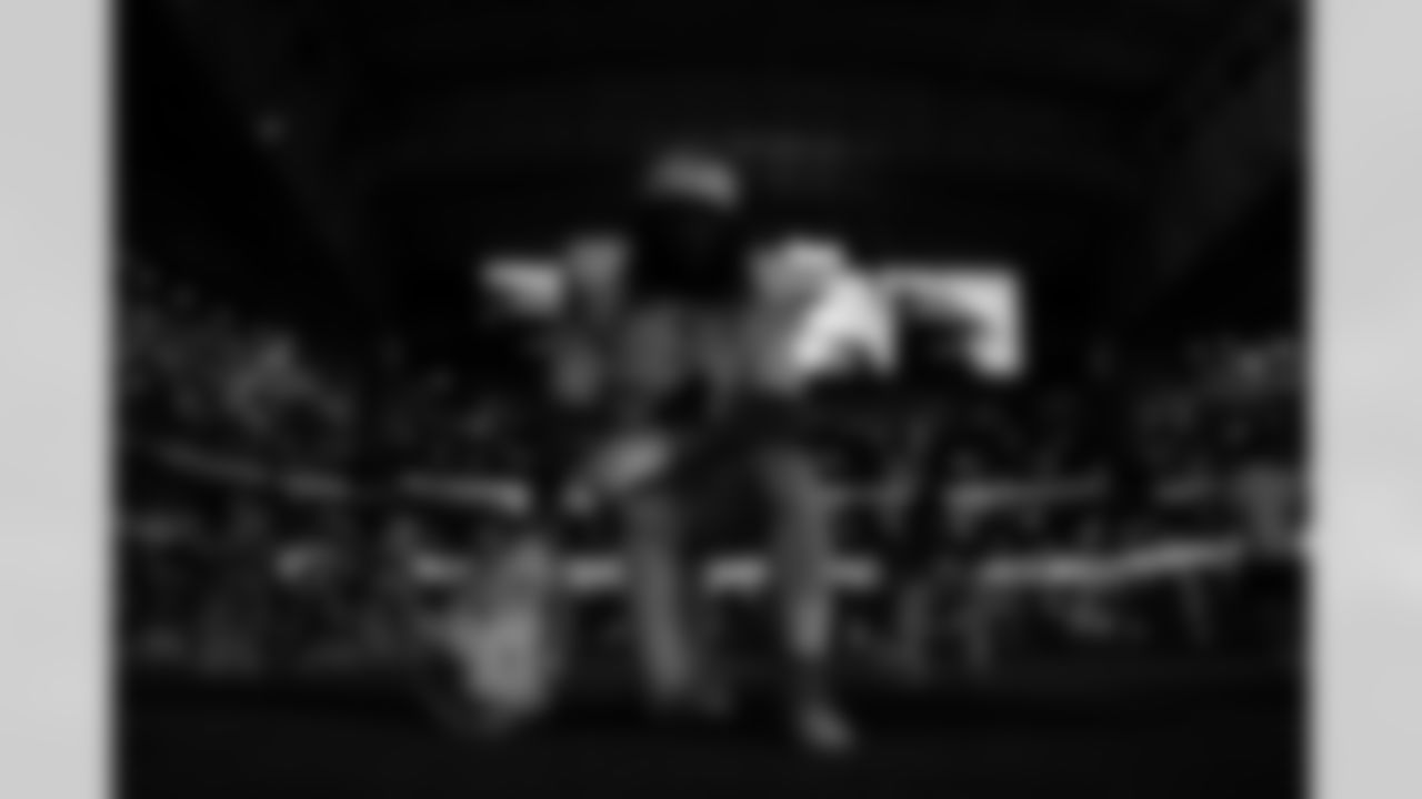 Houston Texans vs Buffalo Bills, Regular Season, November 20, 2025 at NRG Stadium.