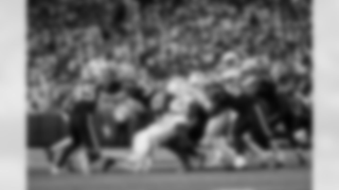 Buffalo Bills vs New England Patriots, Regular Season, October 05, 2025 at Highmark Stadium.