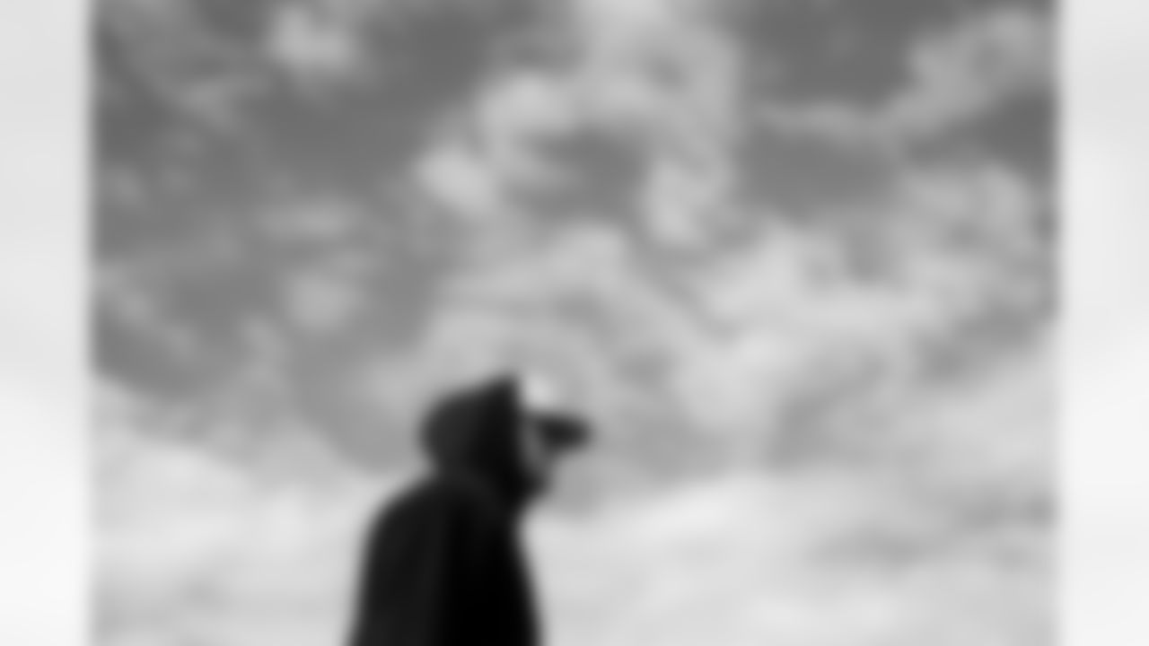 Spencer Brown (79). Buffalo Bills Travel to Miami, November 08, 2025 at Buffalo Niagara International Airport.