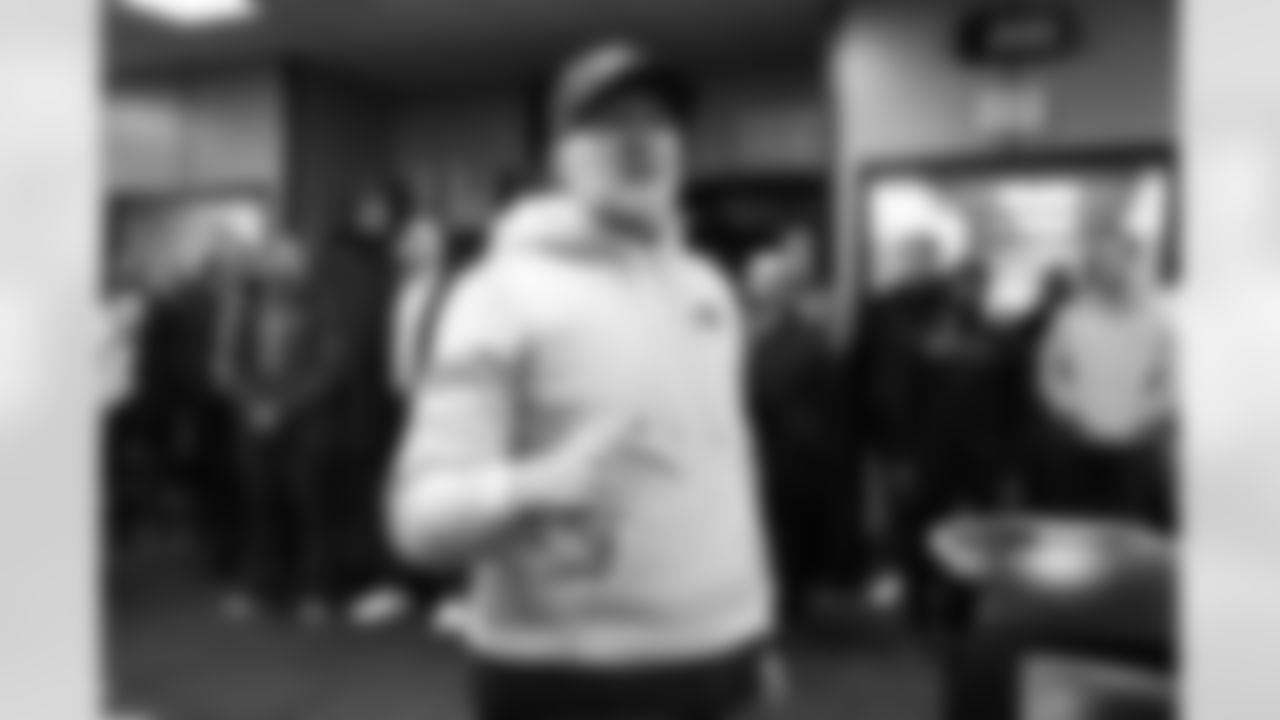 Buffalo Bills vs Tampa Bay Buccaneers, Regular Season, November 16, 2025 at Highmark Stadium.