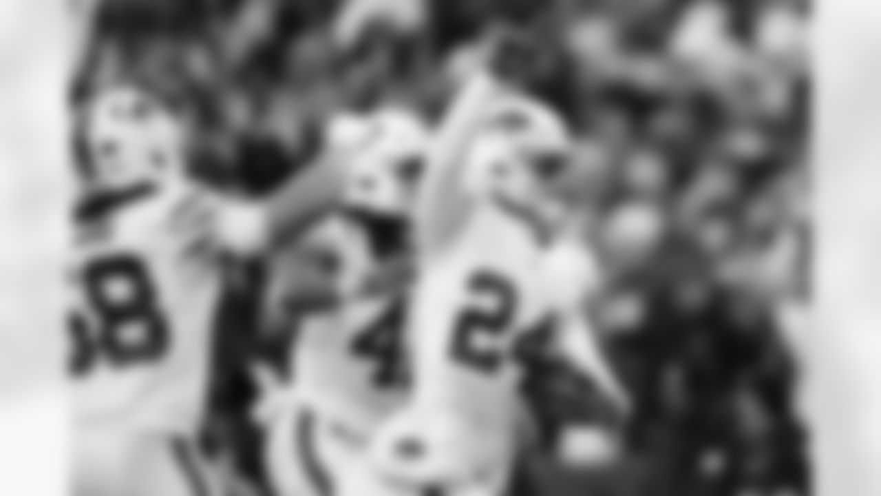 Buffalo Bills vs Tampa Bay Buccaneers, Regular Season, November 16, 2025 at Highmark Stadium.