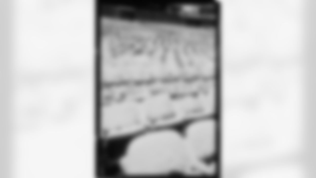 Buffalo Bills vs New York Jets, Regular Season, January 04, 2026 at Highmark Stadium.