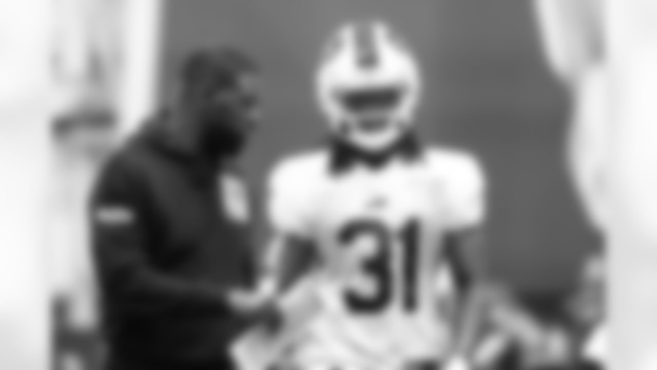 Jahmile Addae, Maxwell Hairston (31). Buffalo Bills Week 9 Practice, October 30, 2025 at the Buffalo Bills Training Center.