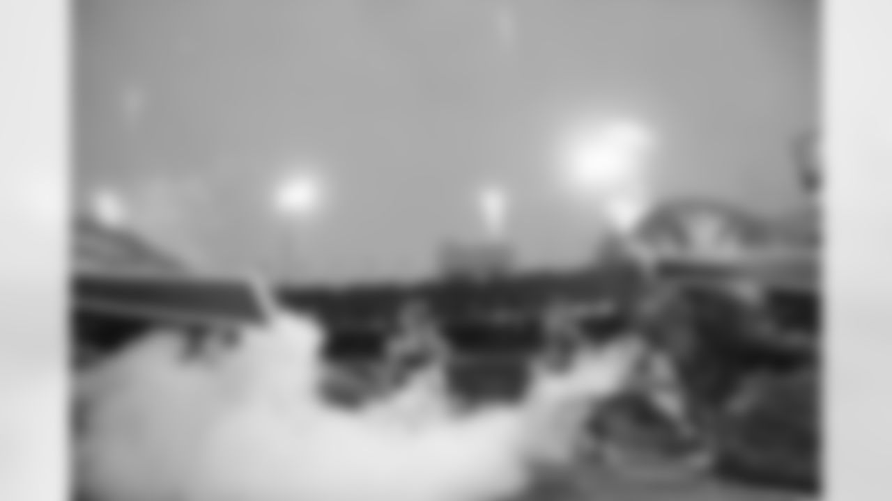 Buffalo Bills vs New York Jets, Regular Season, January 04, 2026 at Highmark Stadium.