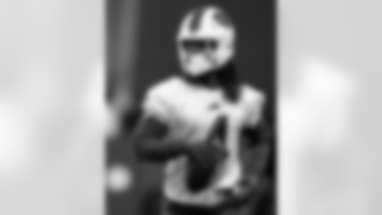 James Cook (4). Buffalo Bills Wild Card Week Thursday Practice, January 08, 2026 at Buffalo Bills Training Center.